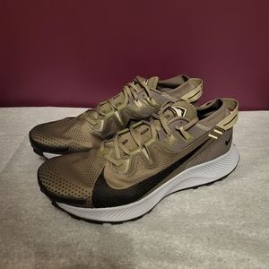 Nike Men's Air Pegasus Trail 2 Sneaker (No Box)